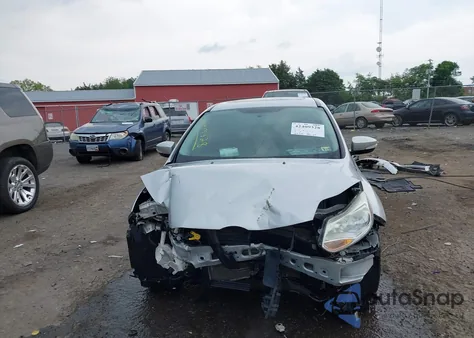 2014 Ford Focus Se из США, поврежденный, VIN 1FADP3F27EL167393